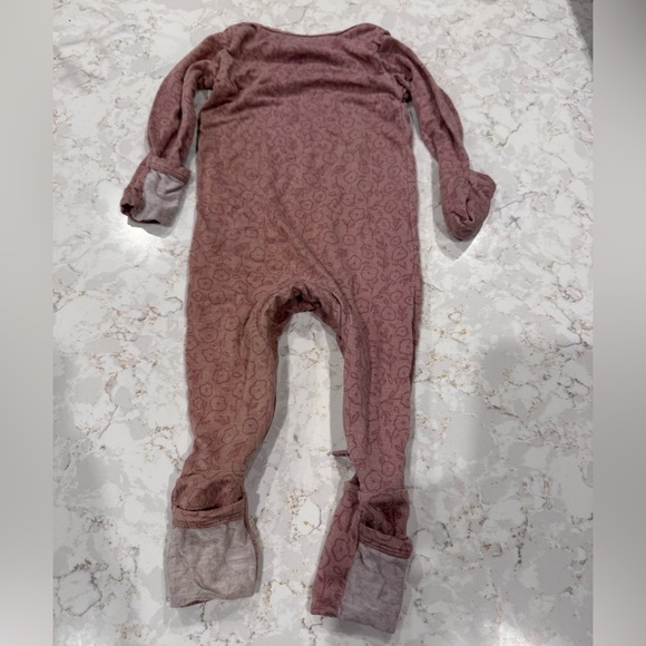 guanama Other - Pink Baby Onesie with Footies and zipper 0-3 months